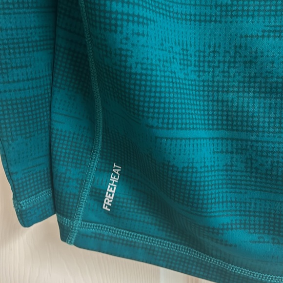Eddie Bauer turquoise zip up hooded jacket - Picture 6 of 10